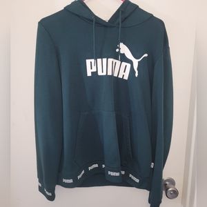 Puma size xl hoodie